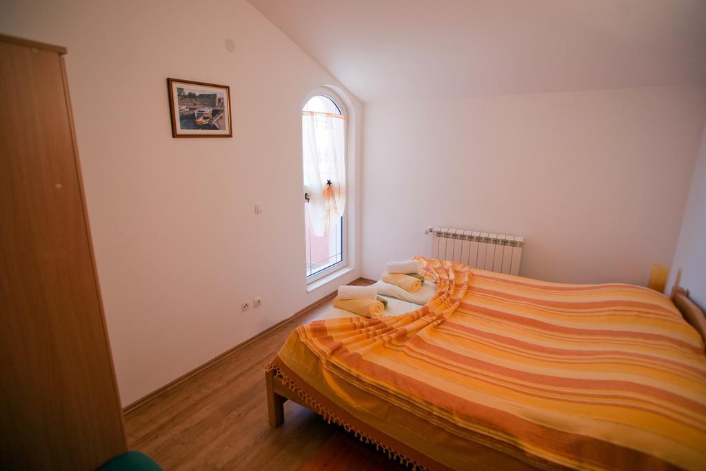 Apartments Marinic Primošten Quarto foto
