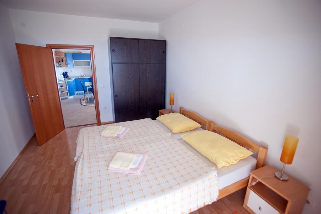 Apartments Marinic Primošten Quarto foto