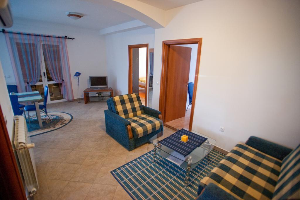 Apartments Marinic Primošten Quarto foto